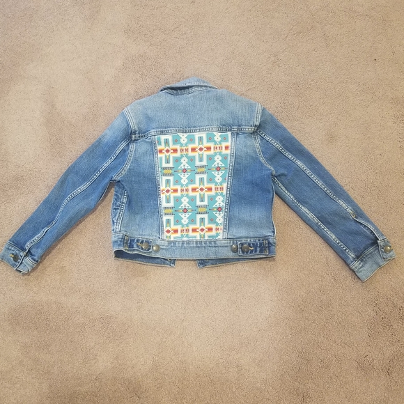 Jean Jacket - Picture 1 of 4